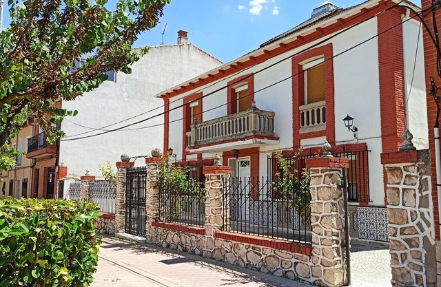 El Cortijo de Palma. Vivienda Uso Tur. Palacete con encanto para 12 personas.