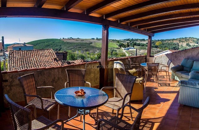 Casa rural (alquiler íntegro) El Corralón de la Atalaya para 13 personas