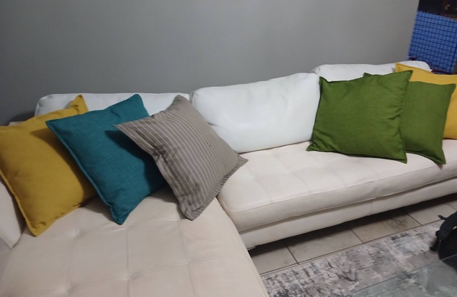 Apartamento acogedor en Rustenburg con entrada privada y barbacoa