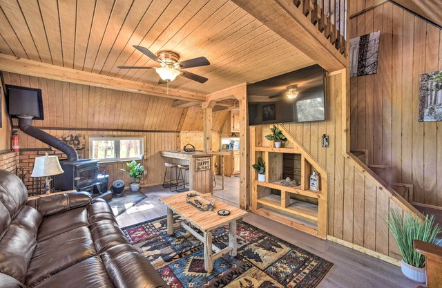 Rustic Florissant A-Frame w/ Spacious Deck!