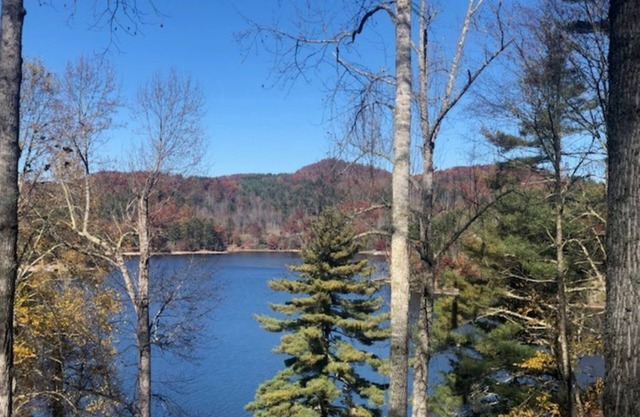 Rustic Modern Mountain Retreat w/ Awesome Lake Glenville view