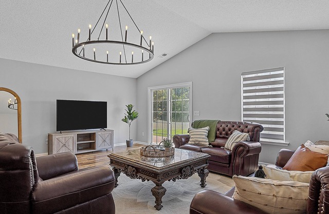 Rustic Retreat 3bdr/2bath Home in Boiling Springs
