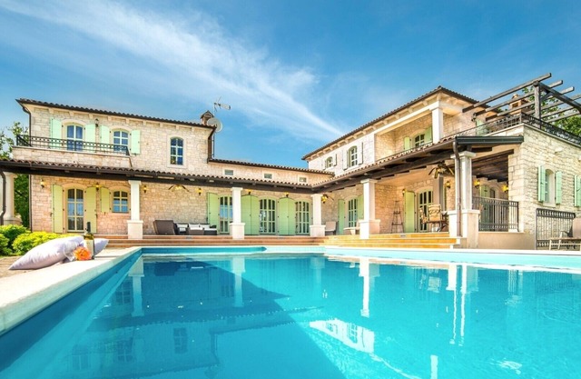 Villa Romana / Charming Villa Romana in central Istria