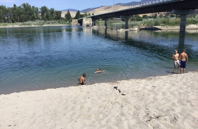 RV hookup in small Montana town next to city park