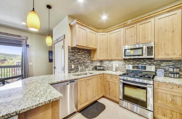 S Off Main #4 2 Bedroom Condo by RedAwning
