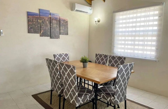 Safe & Spacious 2 BR Apt, Budget Friendly on South