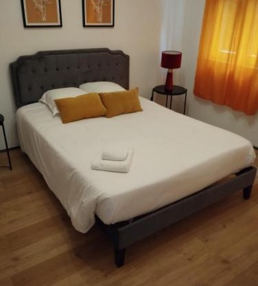 Sainte Cécile 1- Appartement spacieux et lumineux