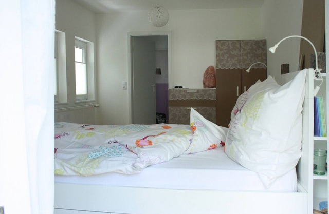 Apartamento de sal ardilla entre bosque y lago