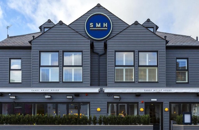Sandy Mount House