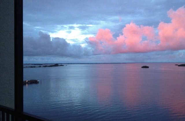 Sanibel Harbour Tower waterfront 2BR / 2B con uso del Resort de 4 estrellas - 9 ° piso