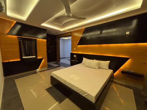 Sapphire Stays Hotel and Restaurant Peshawar
