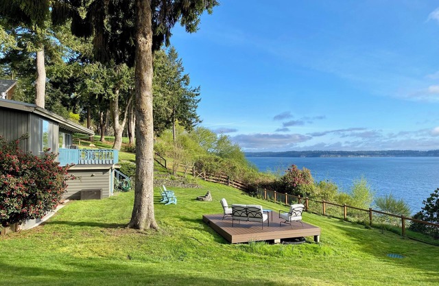 Saratoga by the Sea by AvantStay | Panoramic View, Near Langley