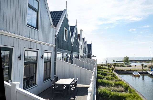 Bonito apartamento con sauna, cerca del Markermeer