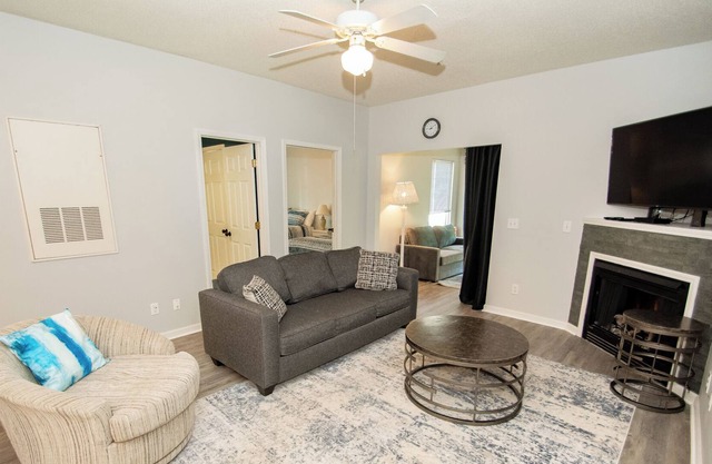 Savannah Shores is a quaint gated community!