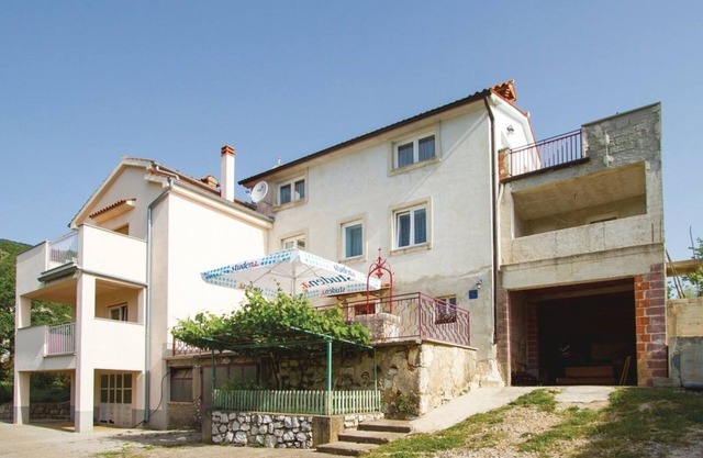 Scenic Seafront Brsec Apartment - Three Bedroom Apartment with Terrace
