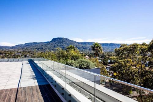 Scenic Wollongong Gem City Location with Rooftop