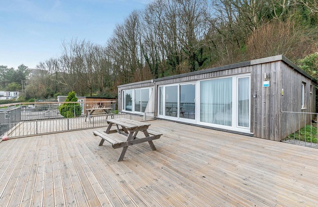 Alojamiento de 2 habitaciones en Millendreath, Looe