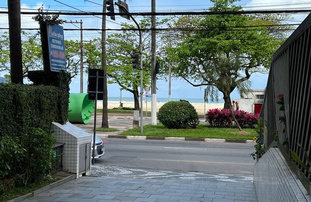 Ocean Front Condominium With Garage and Wi-Fi, Gonzaga