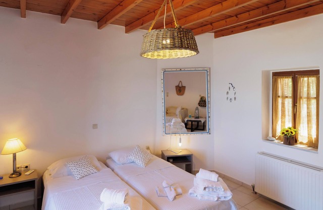 Casita frente al mar para 8 en Neo Itilo