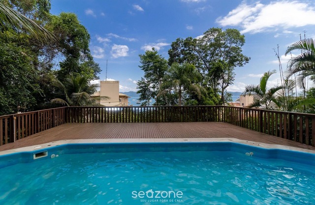 Sea View Apt 240m From the Beach in Jurere Ido207