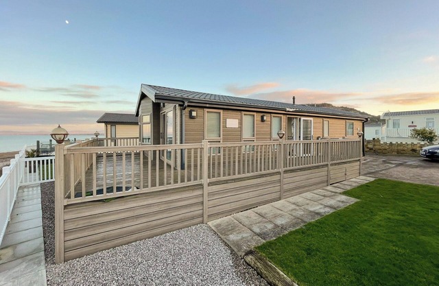 Alojamiento de 2 habitaciones en Llanddulas