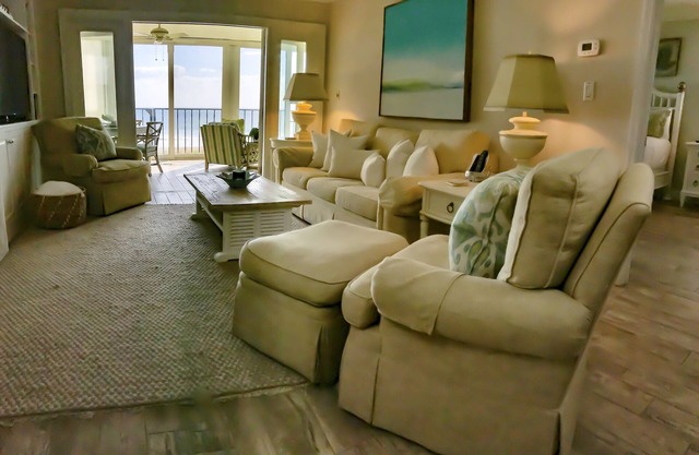 ¡Nuevo listado! ¡Recientemente renovado en la playa de Ponte Vedra! 2 habitaciones / 2 baños