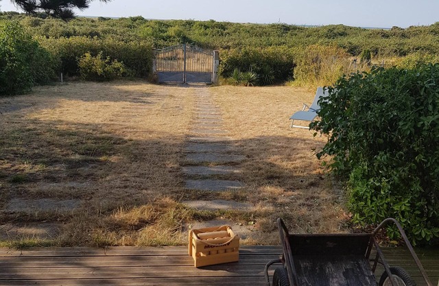 RESIDENCIA SECUNDARIA JUNTO AL MAR CASA