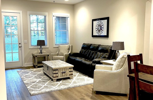 SEC House --sleeps 8 -- An Executive Townhome in Auburn Alabama 3 BR 2.5 BA