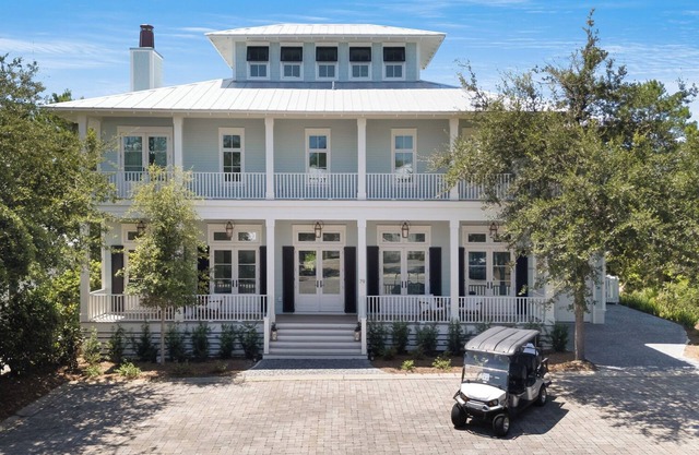 Secluded Luxury w/ Golf Cart Near Eastern Lake