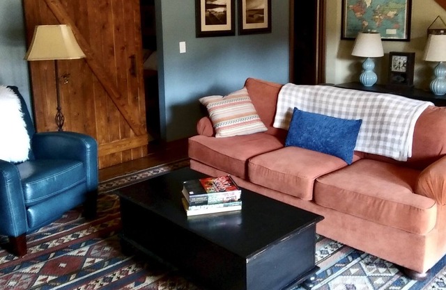 Secluded retreat near Ohiopyle State Park and GAP hiking/biking trail