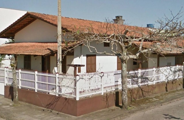 Segunda casa en la calle - a 20 metros de la playa