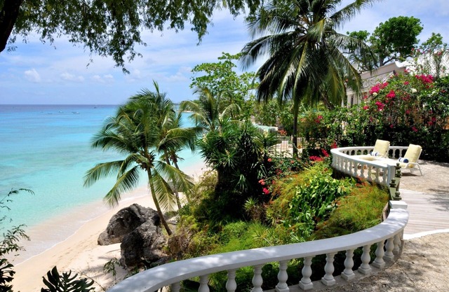 Secret Cove 1 | a delightful 2-bedroom apartment with stunning seaviews.