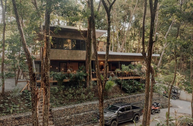 Secure and Modern 3-Bedroom Jungle Getaway