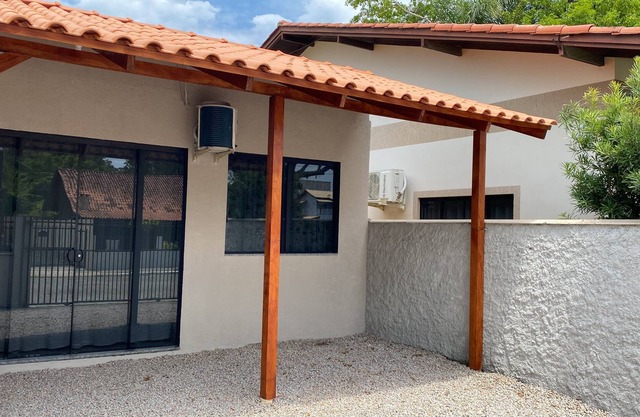 Semi-detached house in Zimbros
