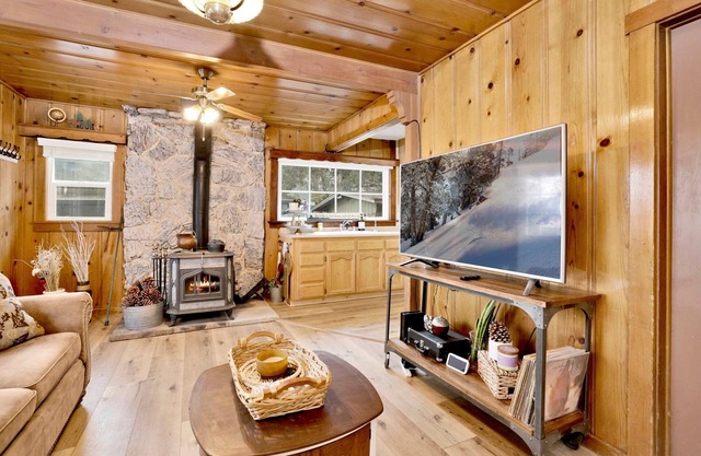 Sequoia Mountain Retreat #2361