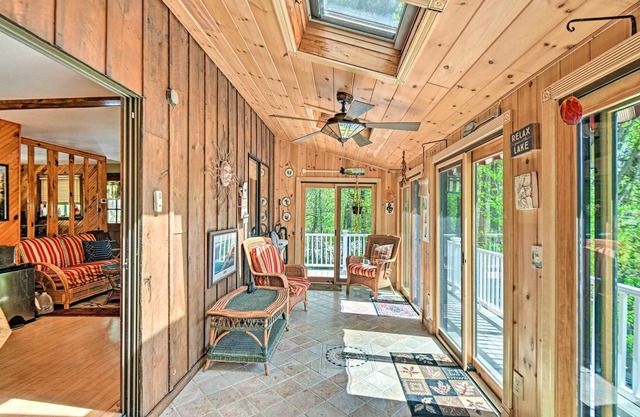 Serene Lakefront Cabin w/ Fire Pit & Kayaks!