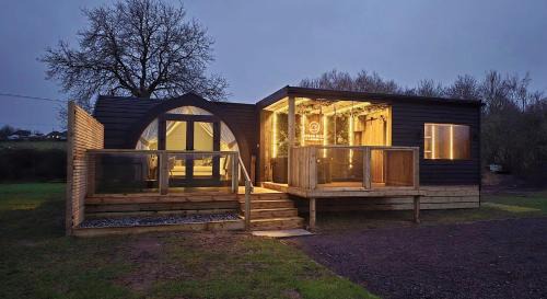 Serenity Lodge