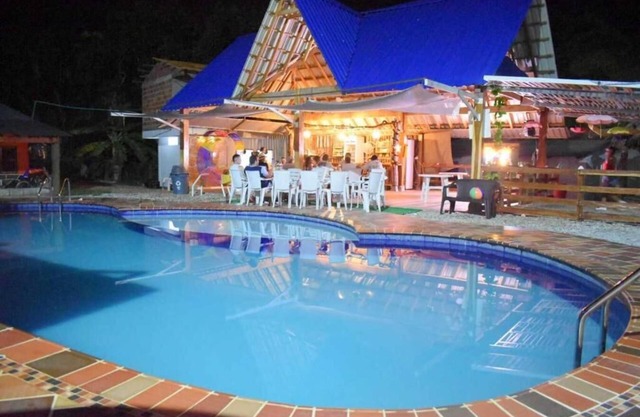 Shaddai restaurante y hospedaje
