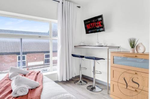Sienna Studio 2A Smart TV Netflix Ready
