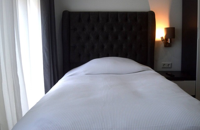 Individual-Baño Privado-Balcón