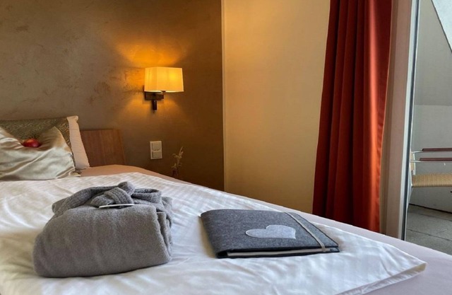 Habitación individual "Sternengucker" ducha / WC / balcón - NaturPurHotel Maarblick