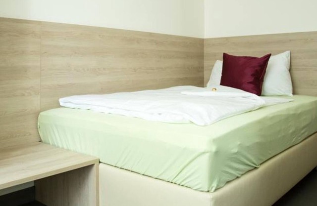 Habitación individual con ducha y aseo - B u. B Villaverde