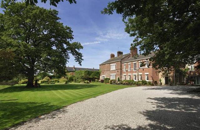 Singleton Lodge Country House Hotel
