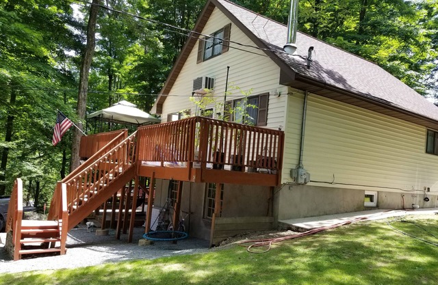 Bonita casa de verano 3bd para la familia, cerca del lago Wallenpaupack.