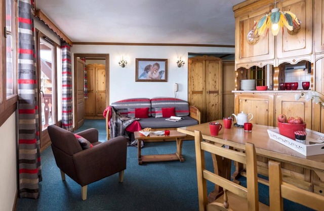 100m del centro estación, fitness, balcón, tv, local para esquís, 35m², Val Thorens