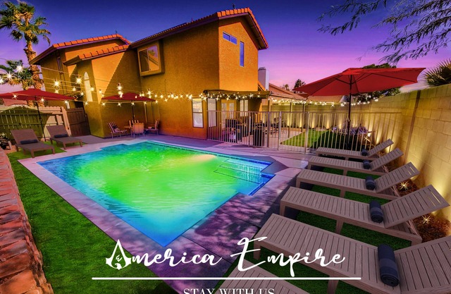 *Luxury Gold Class Villa Resort | FREE Heated Pool