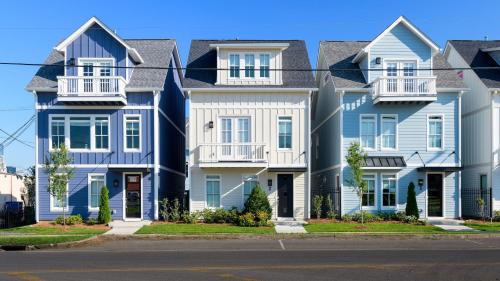 Sleeps 36 3 Homes Minutes to DowntownBroadway 12BDR Group Getaway in Nash