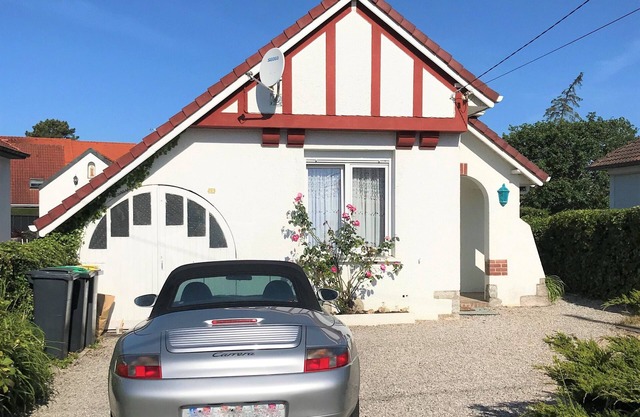 Típico pequeña Villa Stella-Plage