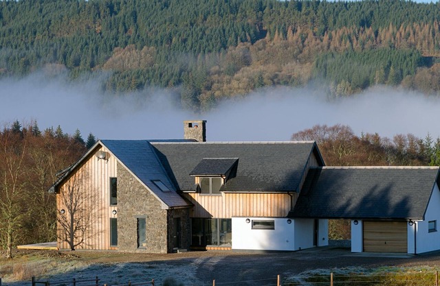 SOBRACHAN, ideal para familias, con bañera de hidromasaje en Kilmartin, Ref 970960