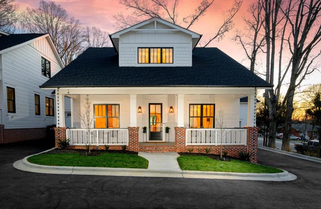 Southern Living #1 at Oakhurst